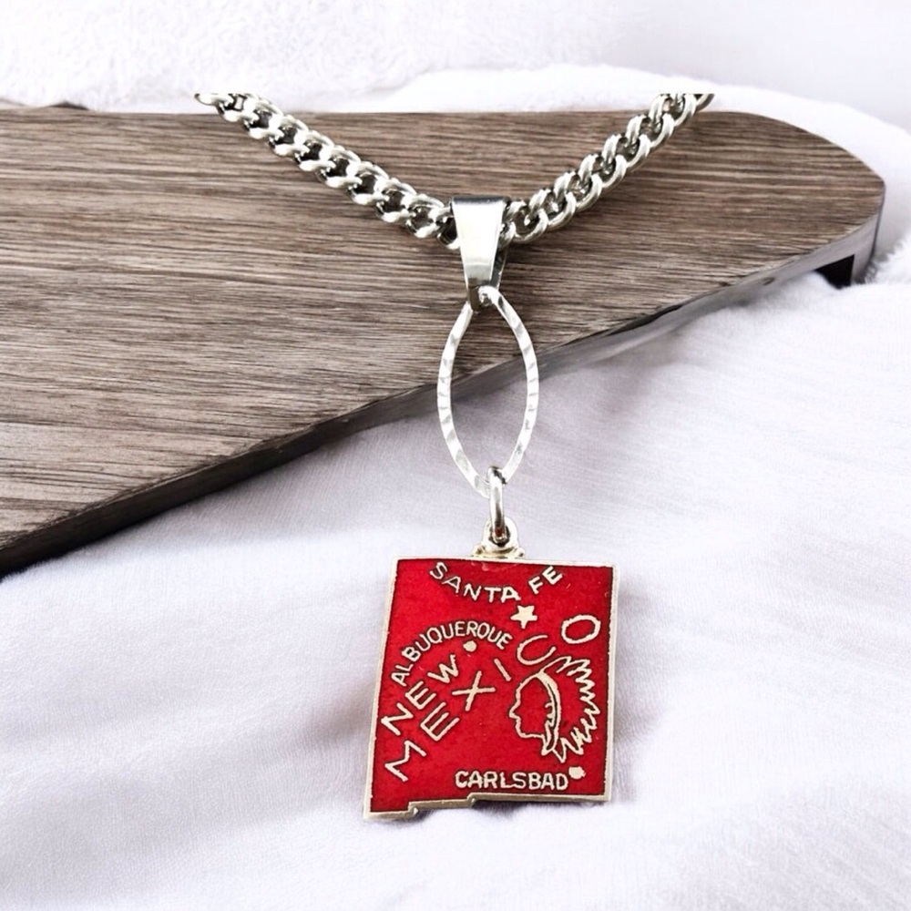 🆕 New Mexico Pendant Necklace Vintage Enamel/Stainless Steel